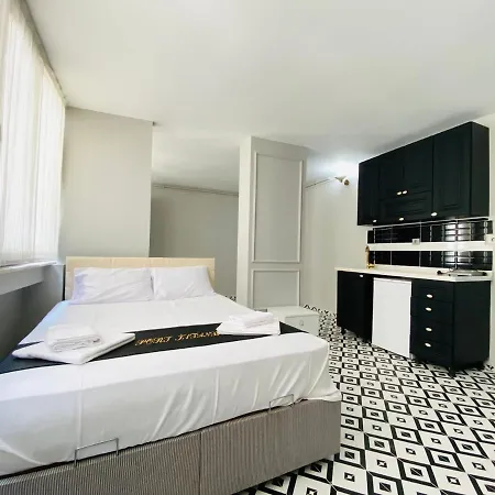 Refreshing Studio Flat In Kabatas Beyoglu